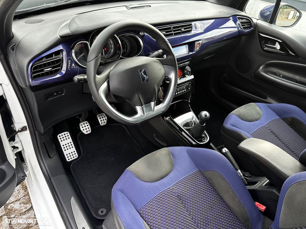Citroën DS3 1.6 e-HDi So Chic - 16