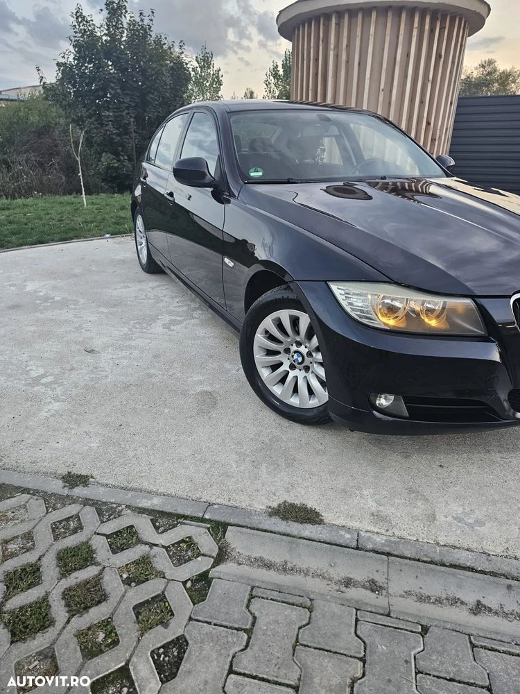 BMW Seria 3 318d DPF - 3