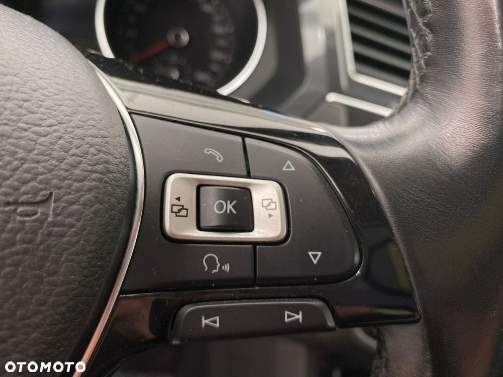 Volkswagen Tiguan Allspace - 23