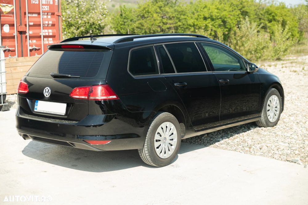 Volkswagen Golf 1.6 TDI DSG BMT Comfortline - 15