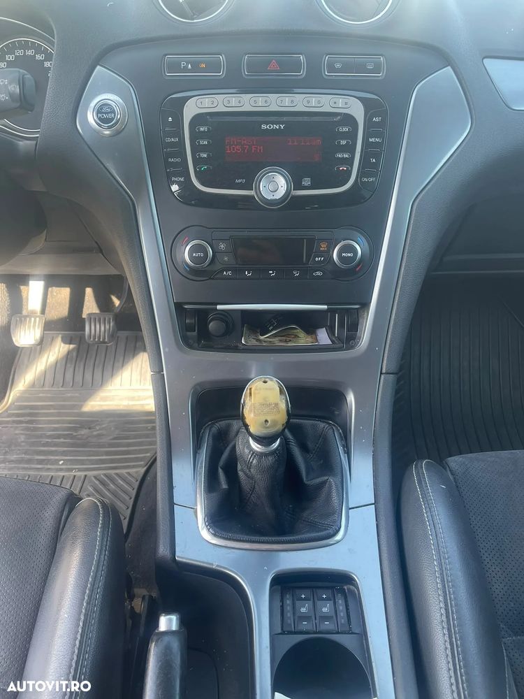 Ford Mondeo - 7