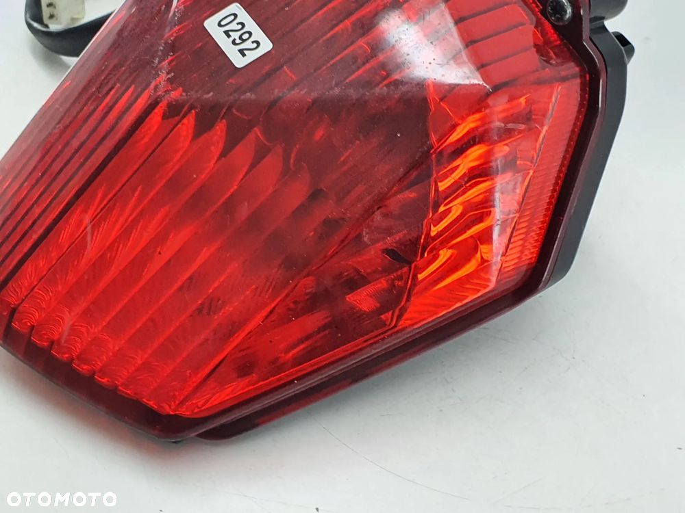 HONDA CB 125 JC64 LAMPA TYLNA TYŁ - 6