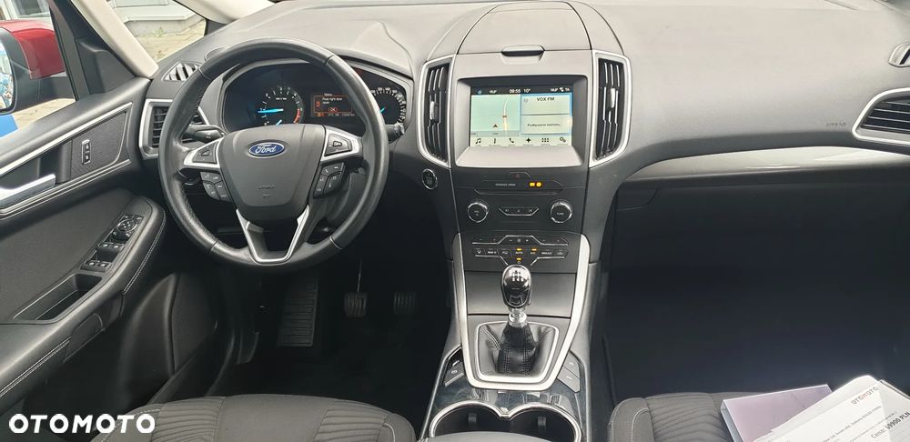 Ford S-Max - 21