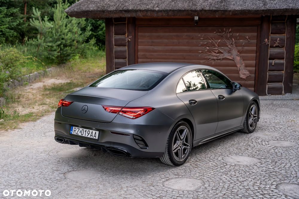 Mercedes-Benz CLA 180 AMG Line 7G-DCT - 5