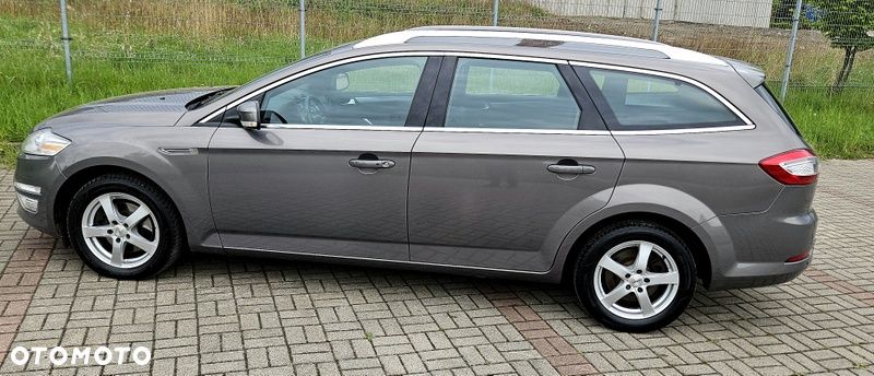 Ford Mondeo 2.0 TDCi Titanium - 12