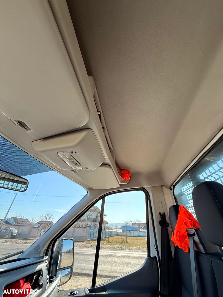 Ford Transit - 8