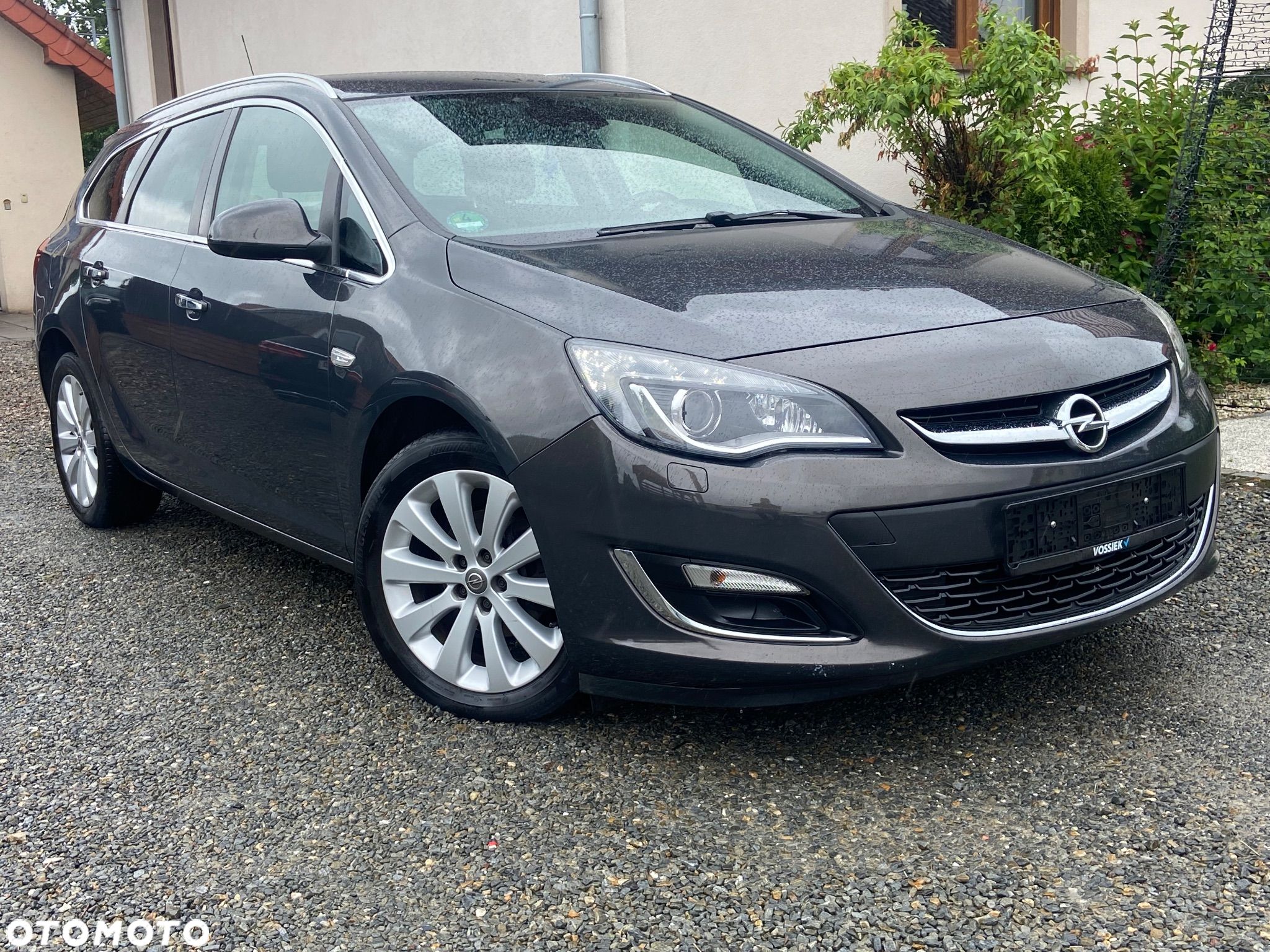 Opel Astra 1.6 Color Edition - 1