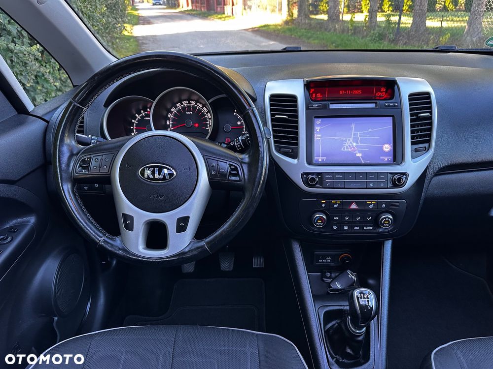 Kia Venga 1.6 CRDi 128 Business Line - 30