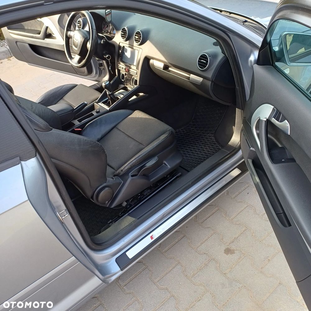Audi A3 3-drzwiowe 2.0 TFSI S line Sportpaket - 24
