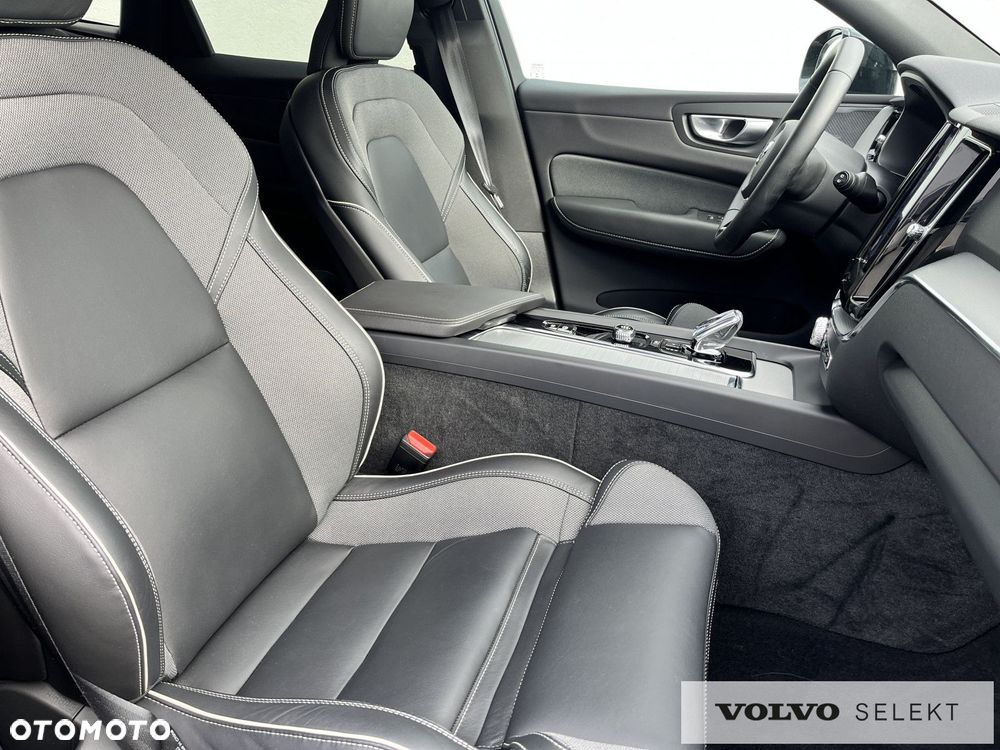 Volvo XC 60 - 29
