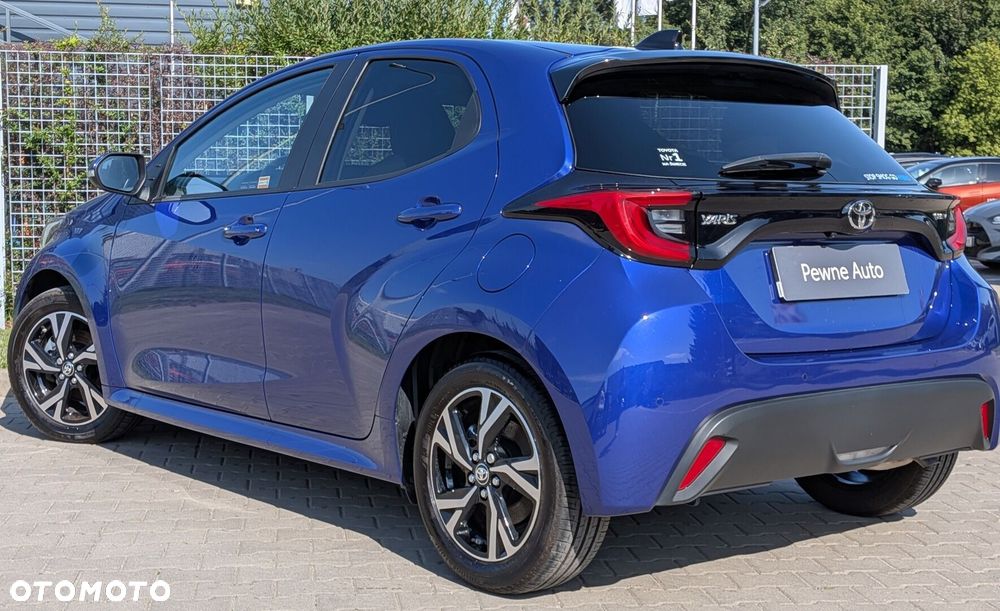 Toyota Yaris Hybrid 1.5 Style - 13
