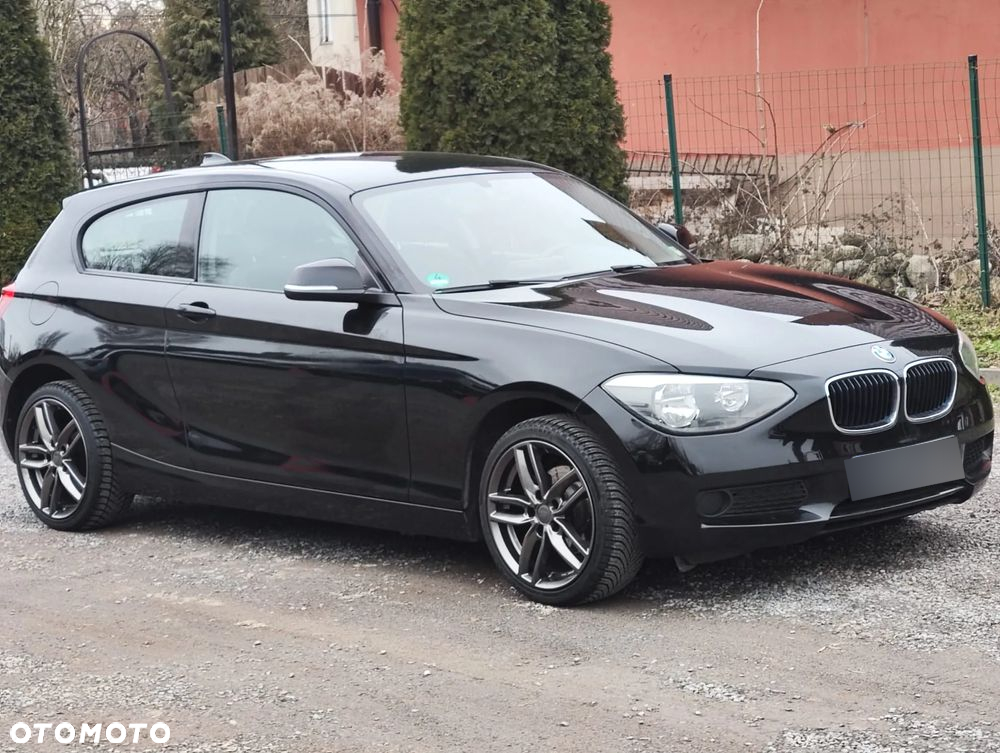BMW Seria 1 116i Sport Line - 32