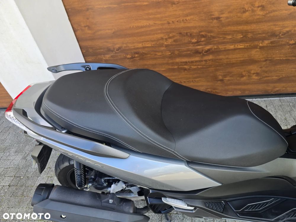 Honda NSS - 16