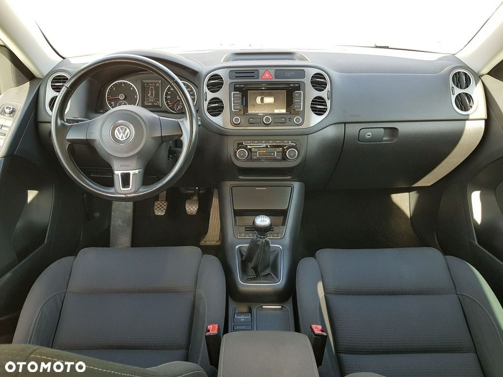 Volkswagen Tiguan 2.0 TDI DPF BlueMotion Technology Team - 12