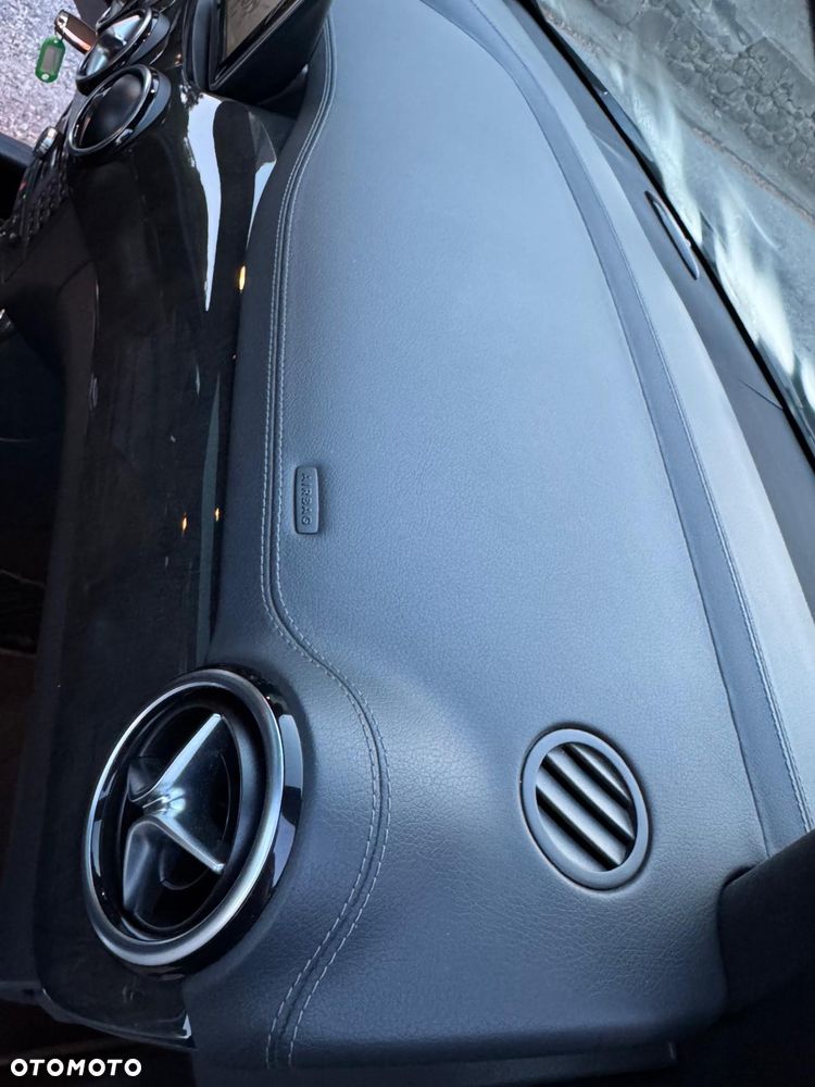 Mercedes-Benz Klasa B 180 BlueEFFICIENCY Edition - 23