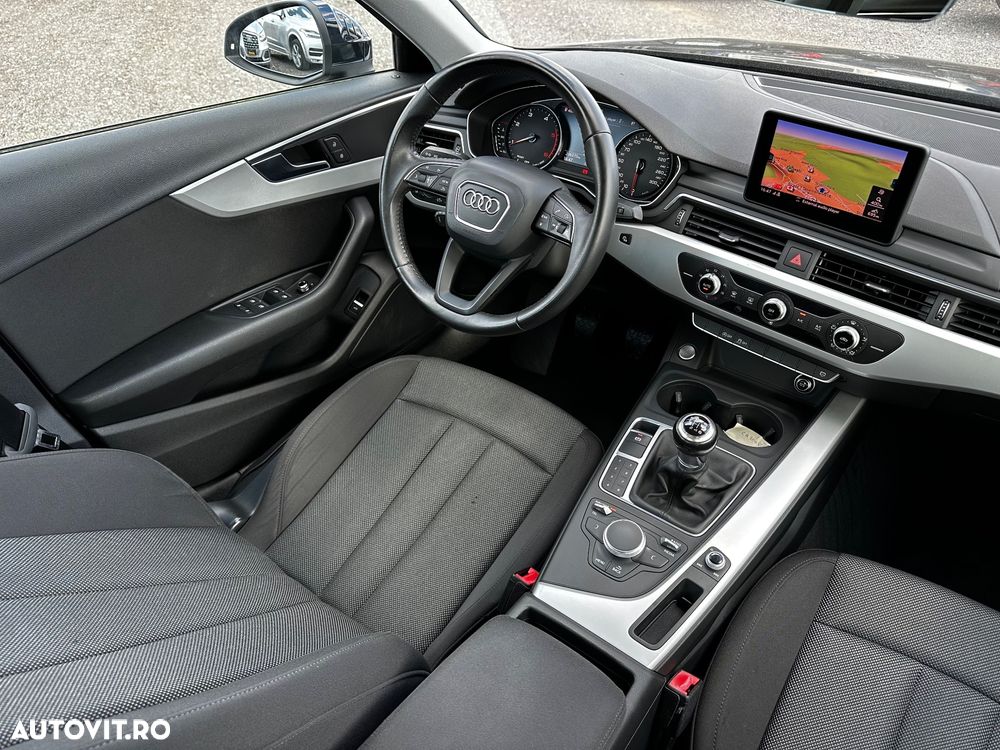 Audi A4 2.0 TDI Sport - 26