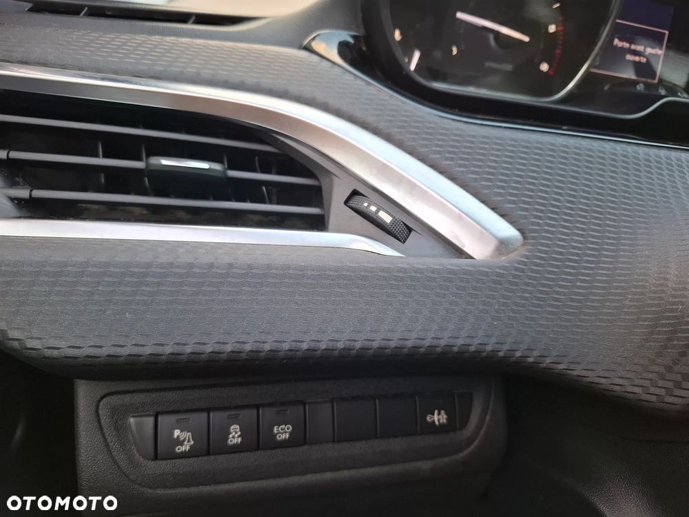 Peugeot 2008 e-HDi FAP 92 STOP & START Allure - 31