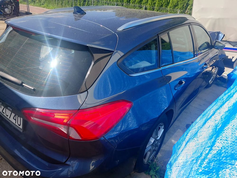 Ford Focus 1.5 EcoBlue SCR Connected - 6