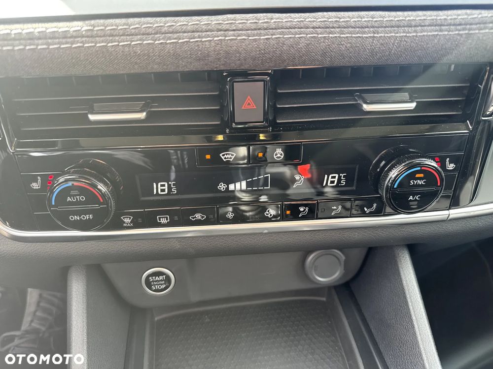 Nissan Qashqai 1.3 DIG-T MHEV Acenta - 23
