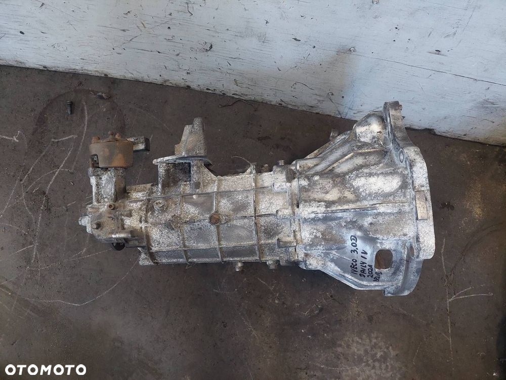 SKRZYNIA BIEGÓW IVECO DAILY IV 3.0 D 6 B 19- 2840.6 500079570 6R17234 - 6