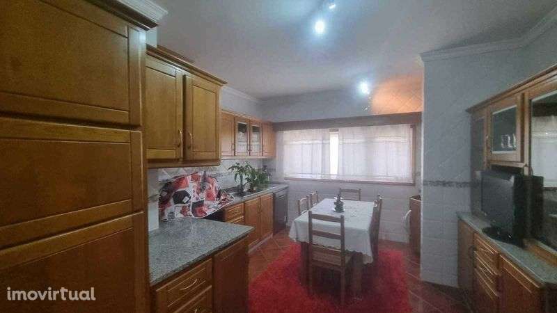 Vende-se apartamento em Lousada - Grande imagem: 5/12