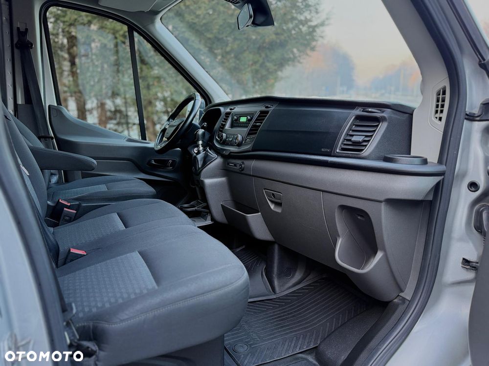 Ford Transit - 10