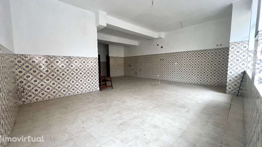 Excelente oportunidade para investimento loja na zona da Conchada - Grande imagem: 2/5