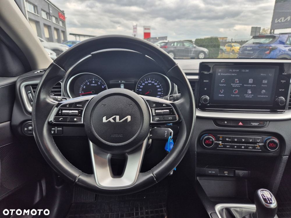 Kia Ceed 1.5 T-GDI M - 24