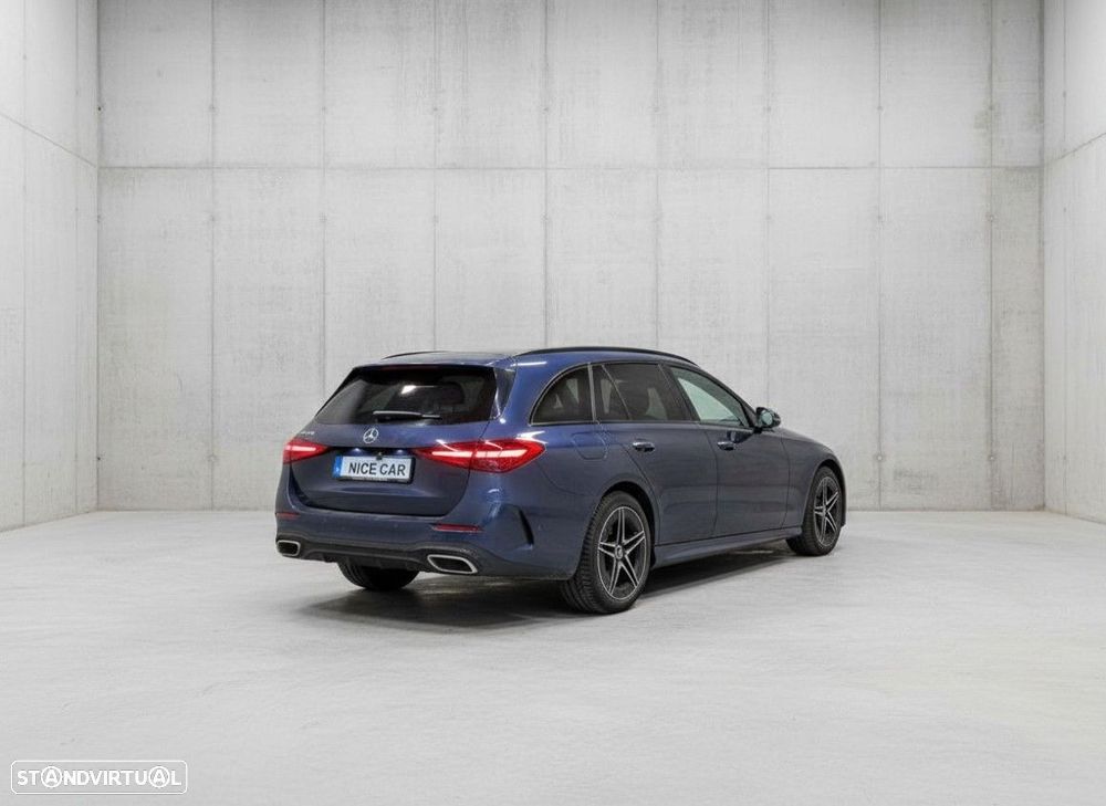 Mercedes-Benz C 300 de AMG Line - 2