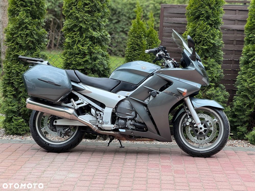 Yamaha FJR - 3