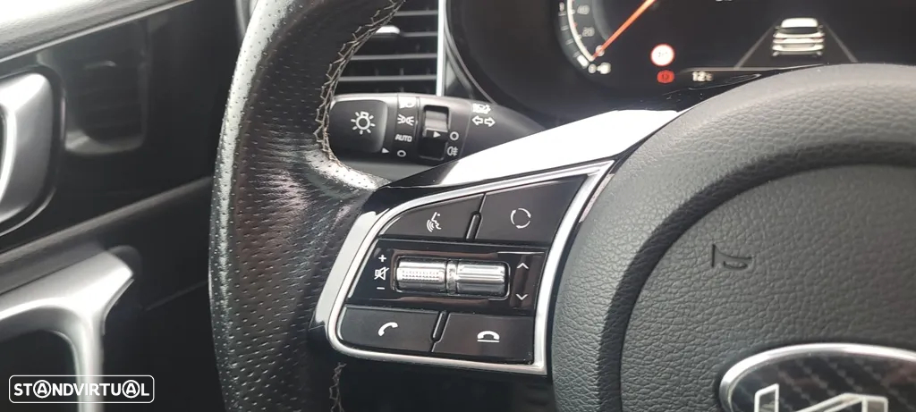 Kia ProCeed 1.6 CRDi SCR GT LINE - 19
