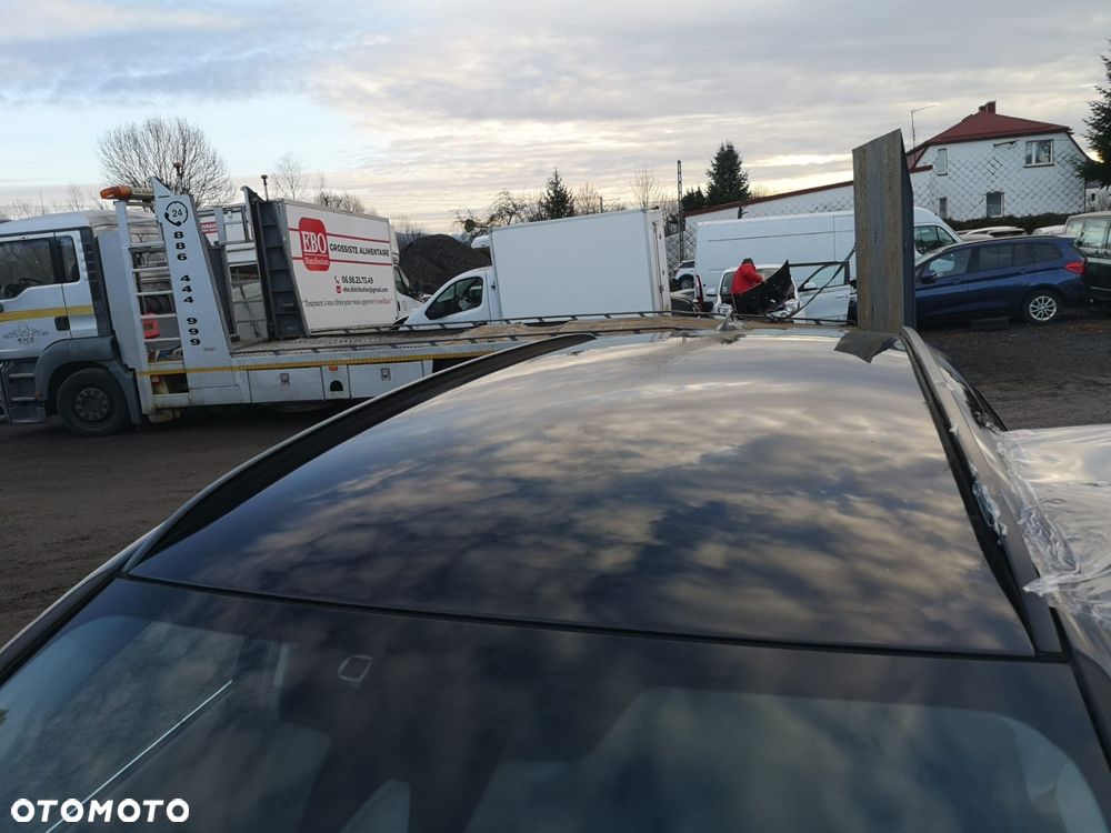 BMW Seria 2 218d Sport Line - 15