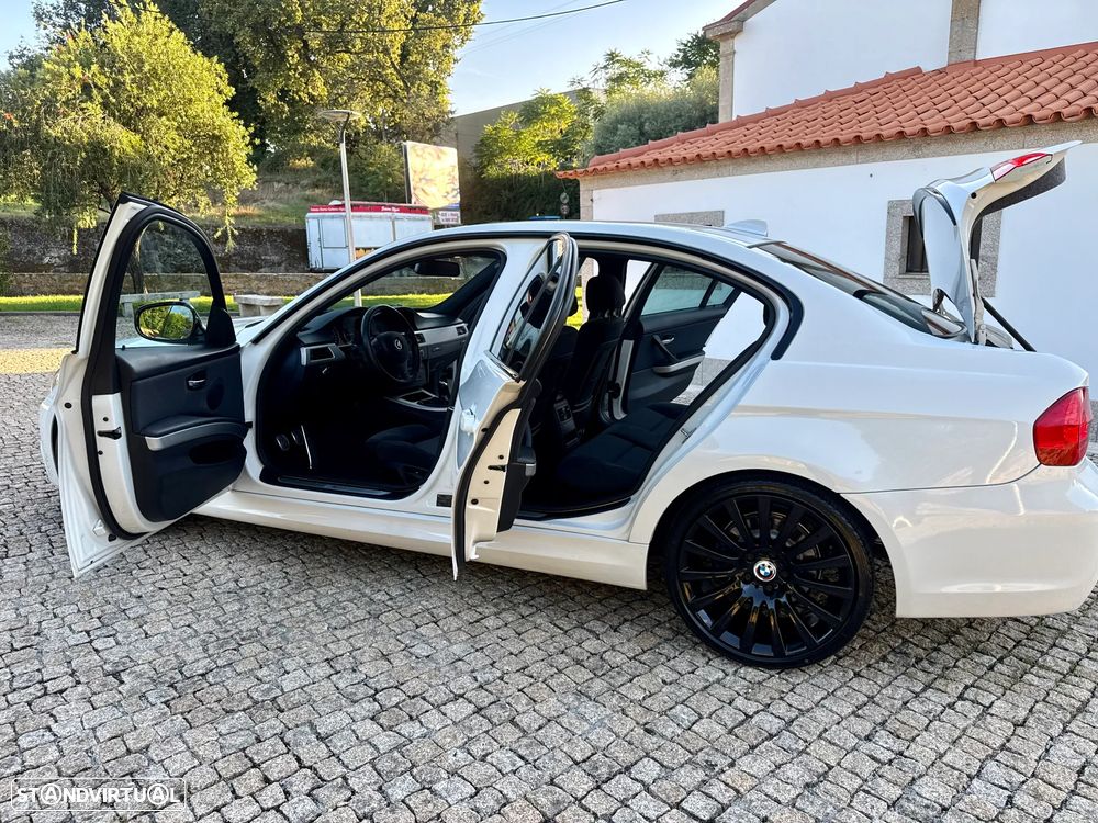 BMW 318 d Edition M Sport Shadow - 46