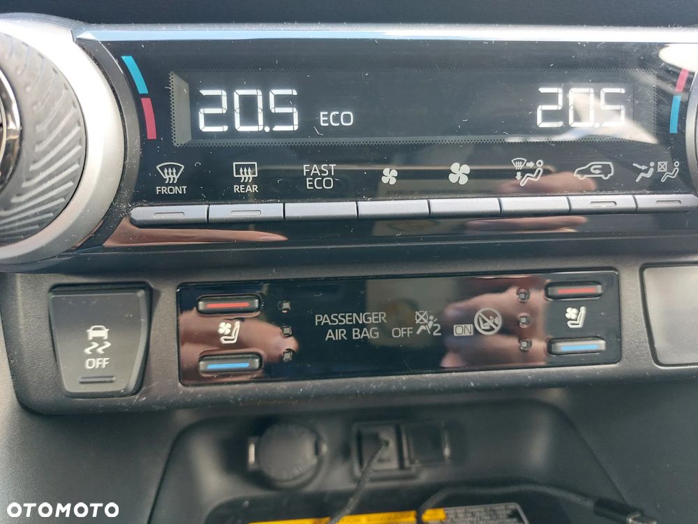 Toyota RAV4 2.5 Hybrid Executive 4x4 - 15