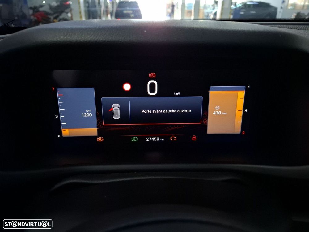 Jeep Avenger 1.2 GSE T3 Altitude - 14