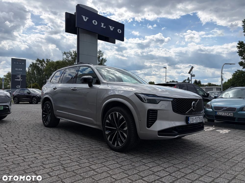 Volvo XC 90 T8 AWD Plug-In Hybrid Plus Dark 7os - 6