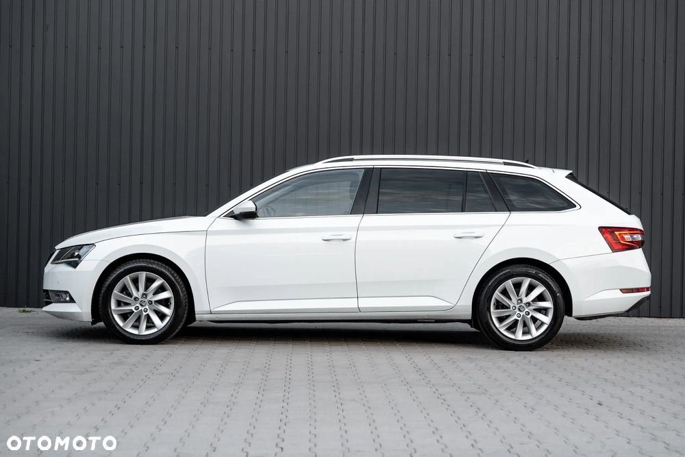 Skoda Superb 2.0 TDI Style - 9