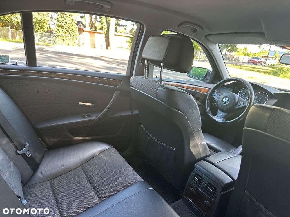 BMW Seria 5 - 16