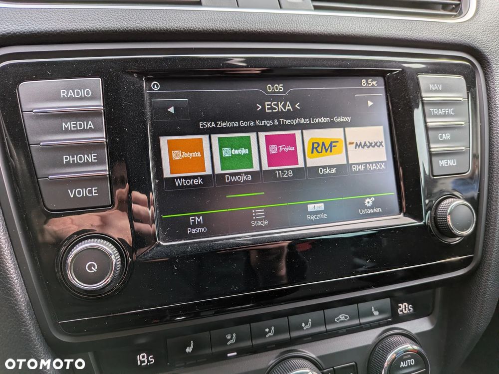 Skoda Octavia 2.0 TSI RS - 17