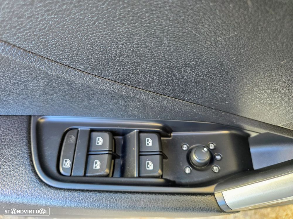 Audi Q2 30 TFSI Design - 32