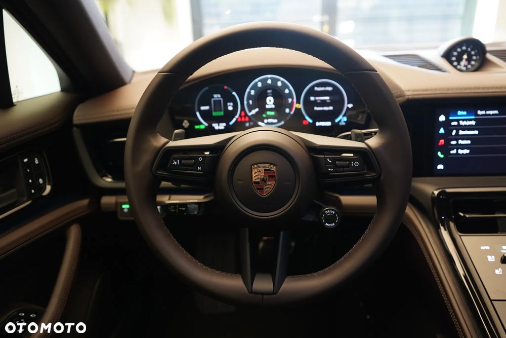 Porsche Panamera - 15