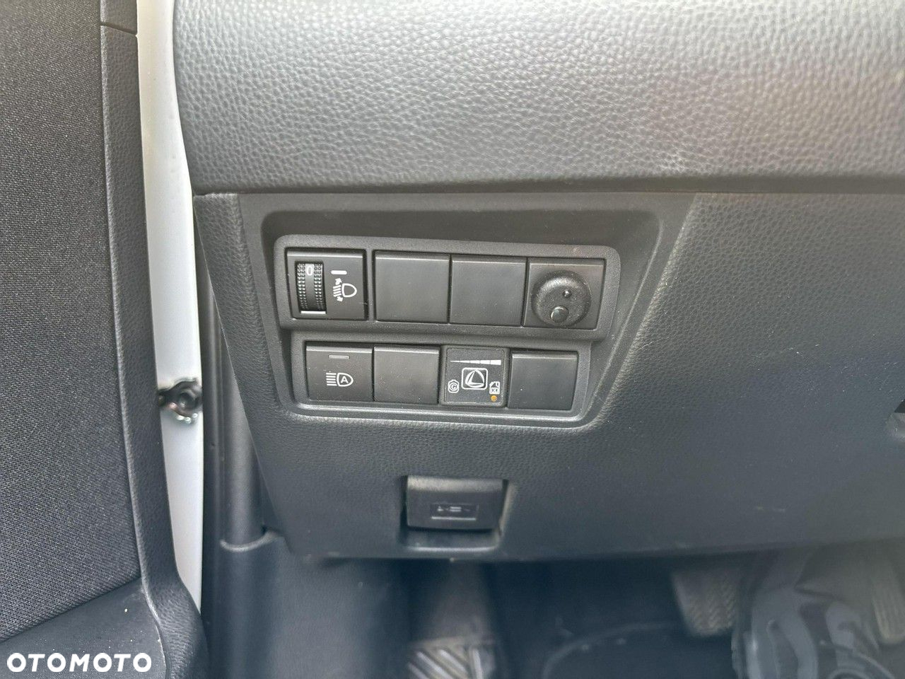 Toyota Yaris Cross Hybrid 1.5 Comfort - 22