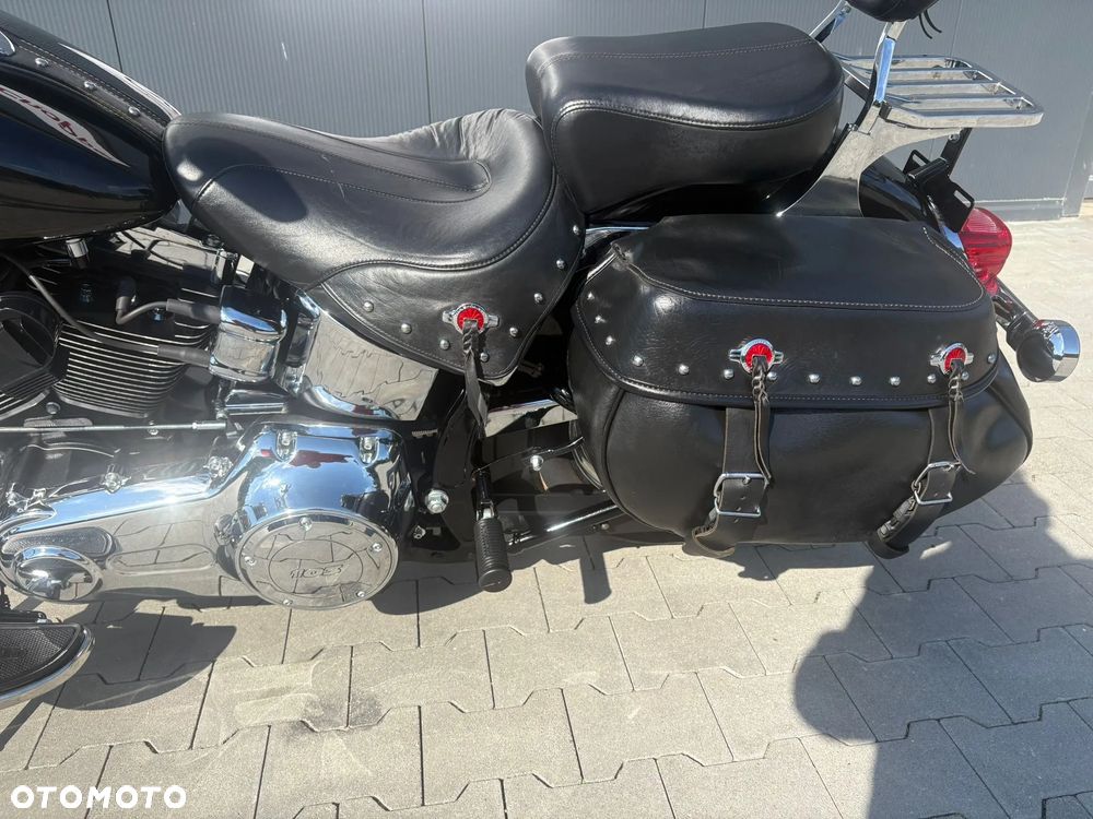 Harley-Davidson Softail Heritage Classic - 16