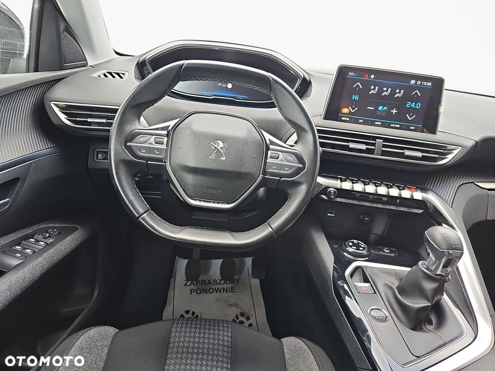 Peugeot 5008 - 13