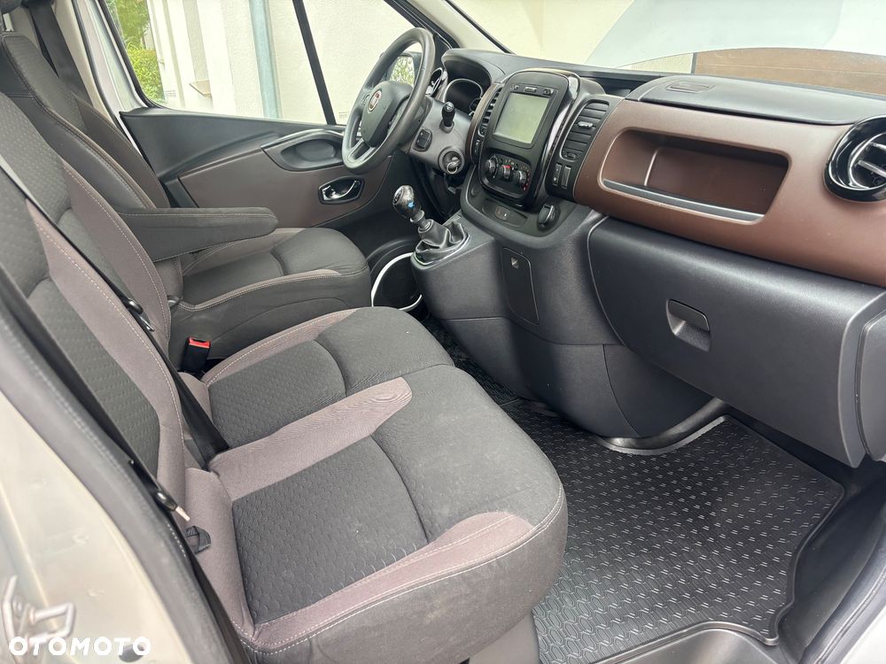 Renault Trafic - 11