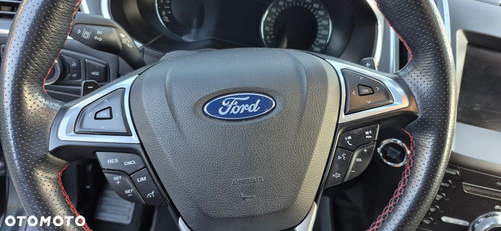 Ford S-Max 2.0 EcoBlue ST-Line - 29
