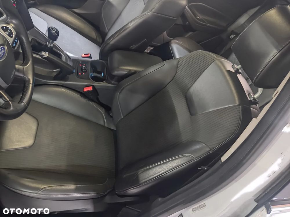 Ford Focus 2.0 TDCi Titanium - 30