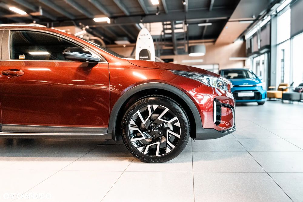 Kia XCeed - 4