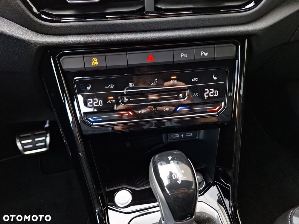 Volkswagen T-Roc - 27