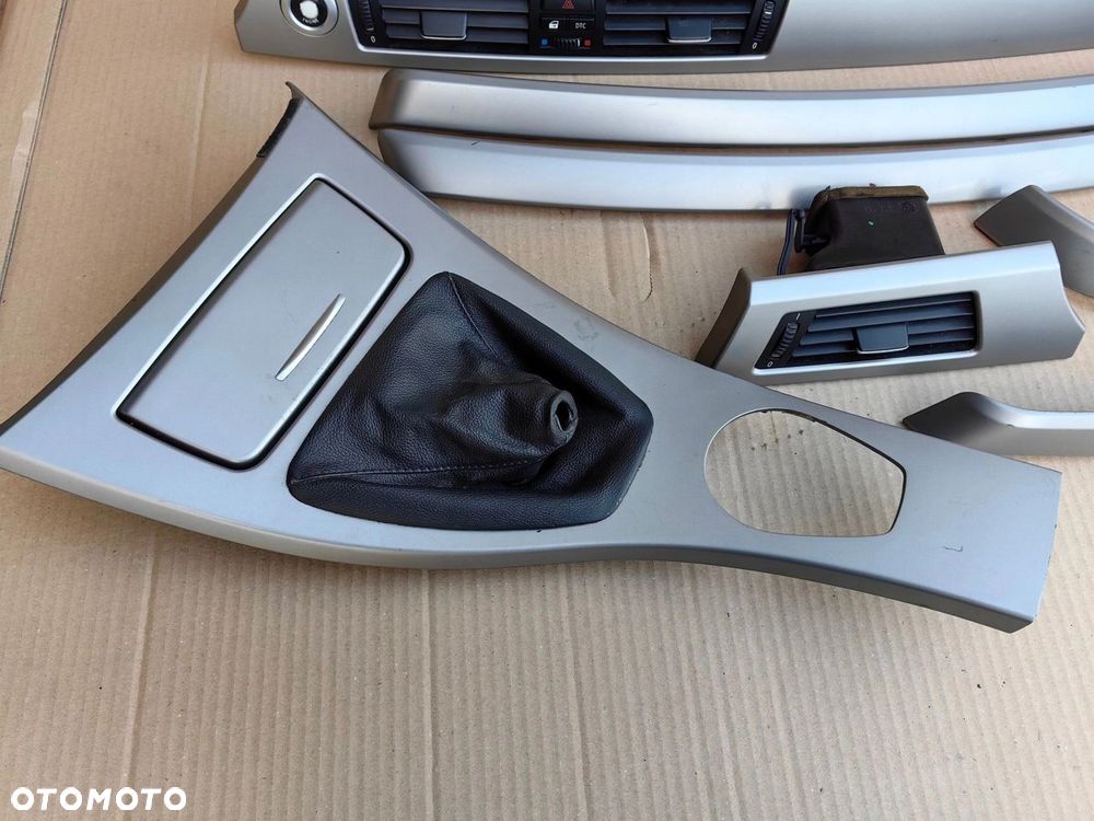 Dekor dekory listwy ozdobne BMW e90 e91 szare komplet EUROPA - 2